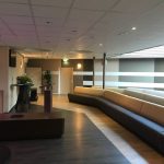 Crematorium Schiedam - Beukenhof Zij aanzicht aula